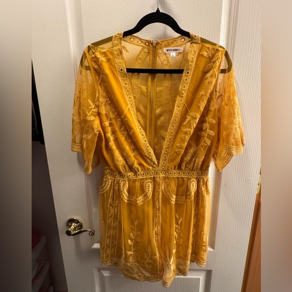 Wild Honey Pants - Wild Honey Mustard Lace Shorts Romper Woman’s Large Boho